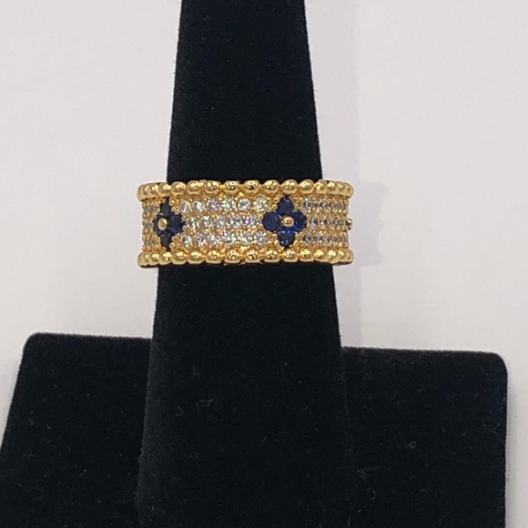 18k Sapphire Venetian Band - Picture 7 of 10